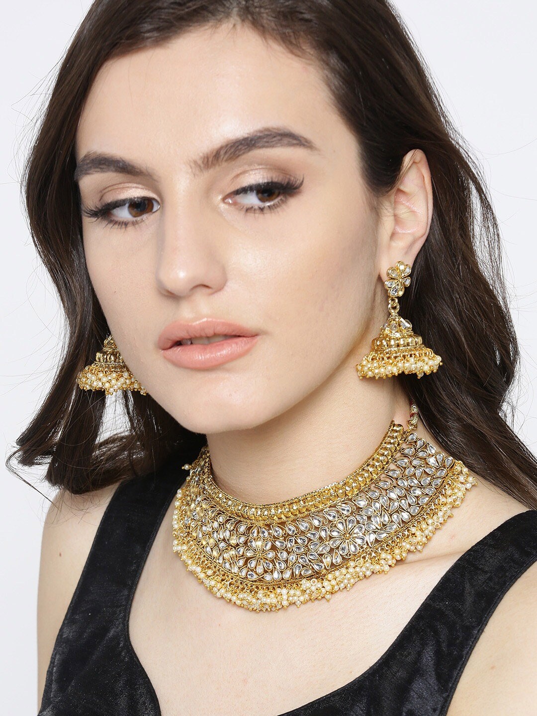 

Anouk Gold-Toned & Off-White Stone Studded & Beaded Necklace & Earring