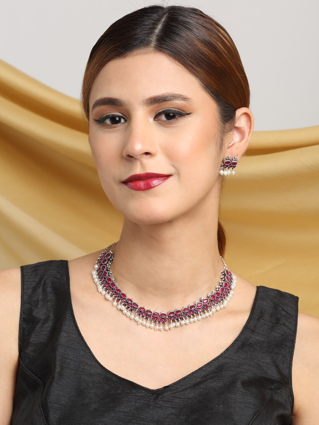 

Anouk Silver-Plated Red Stone-Studded Necklace & Earring