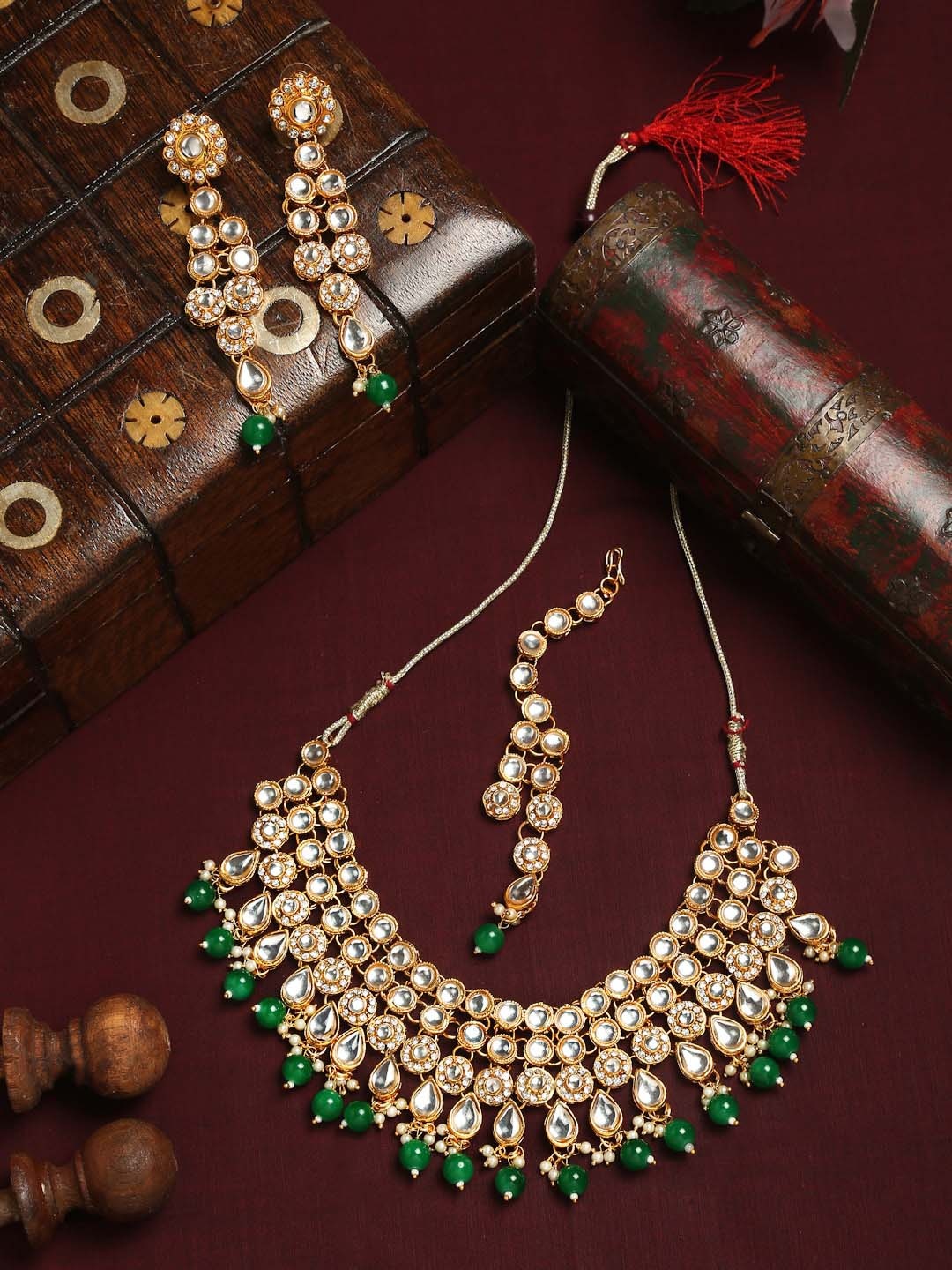 

Anouk Gold-Plated Stone Studded & Pearls Beaded Jewellery Set