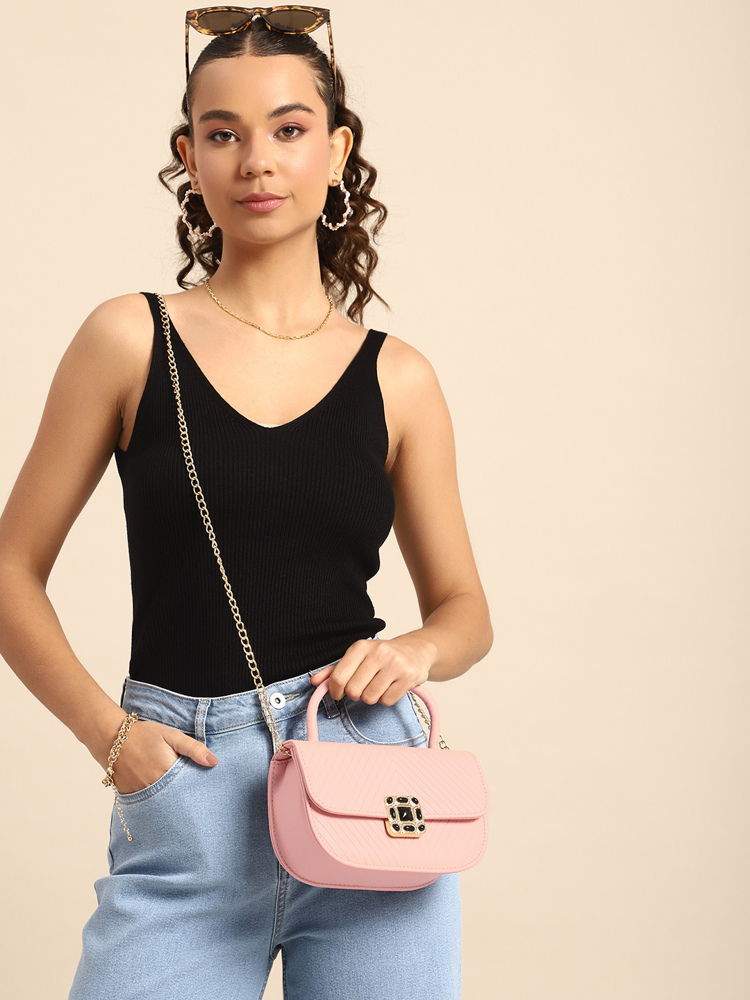 

DressBerry Textured Handheld Bag, Pink
