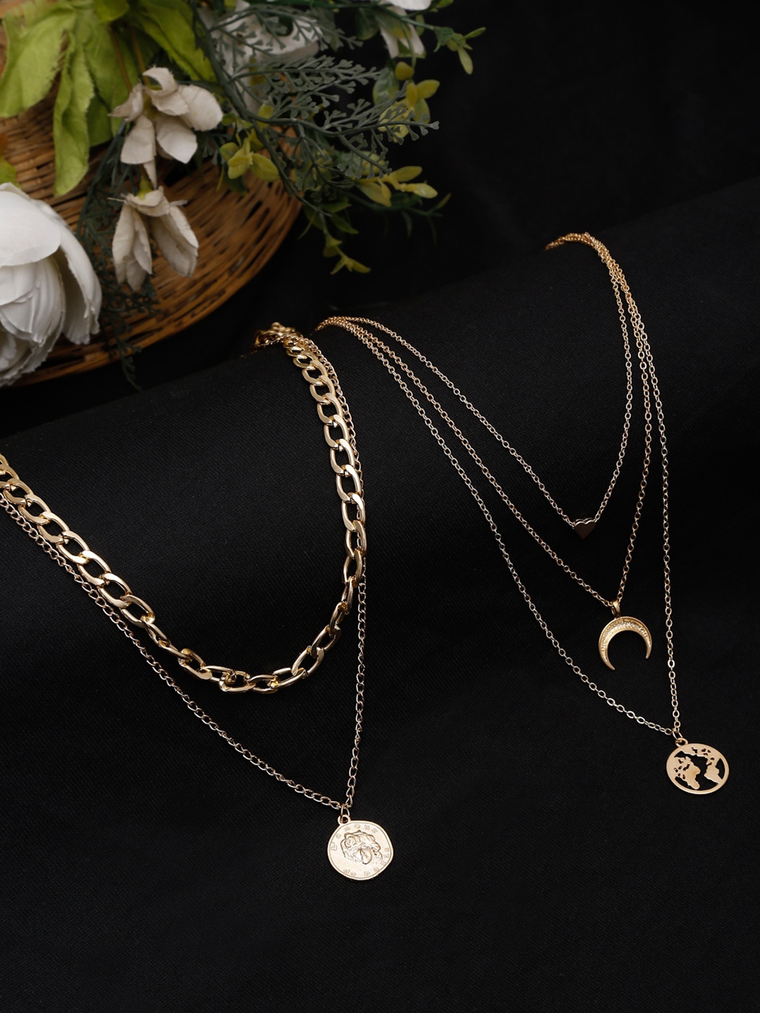 

DressBerry Set Of 2 Gold-Plated Necklace