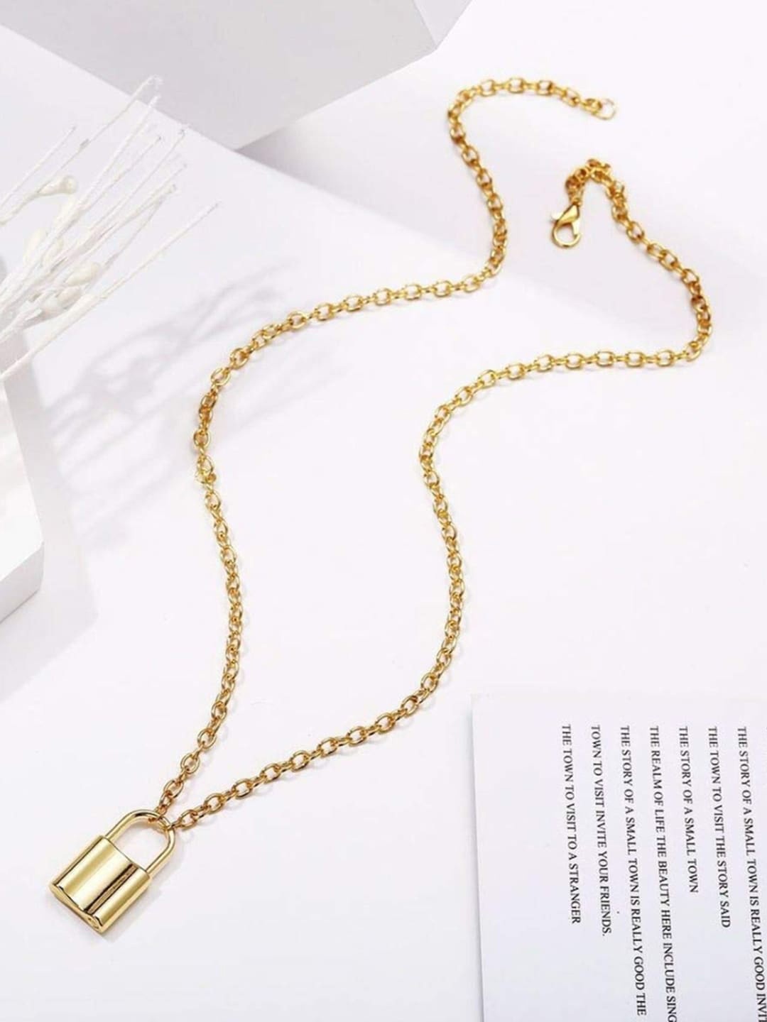 

DressBerry Gold-Toned Gold-Plated Necklace