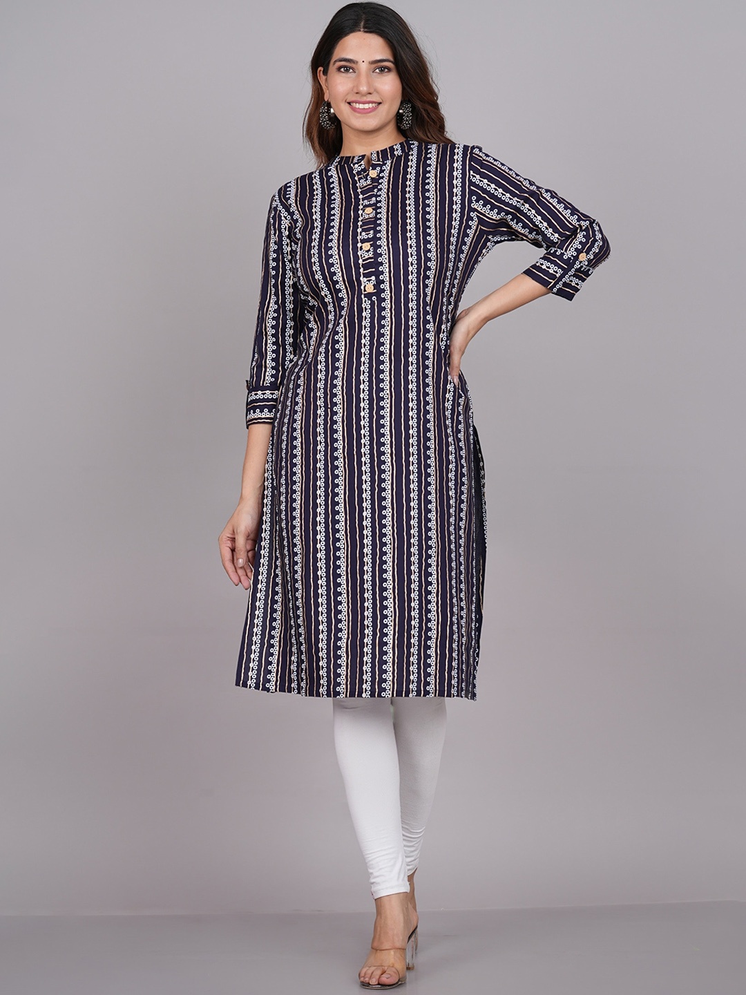 

Lovista Striped Printed Mandarin Collar Regular Straight Kurta, Navy blue