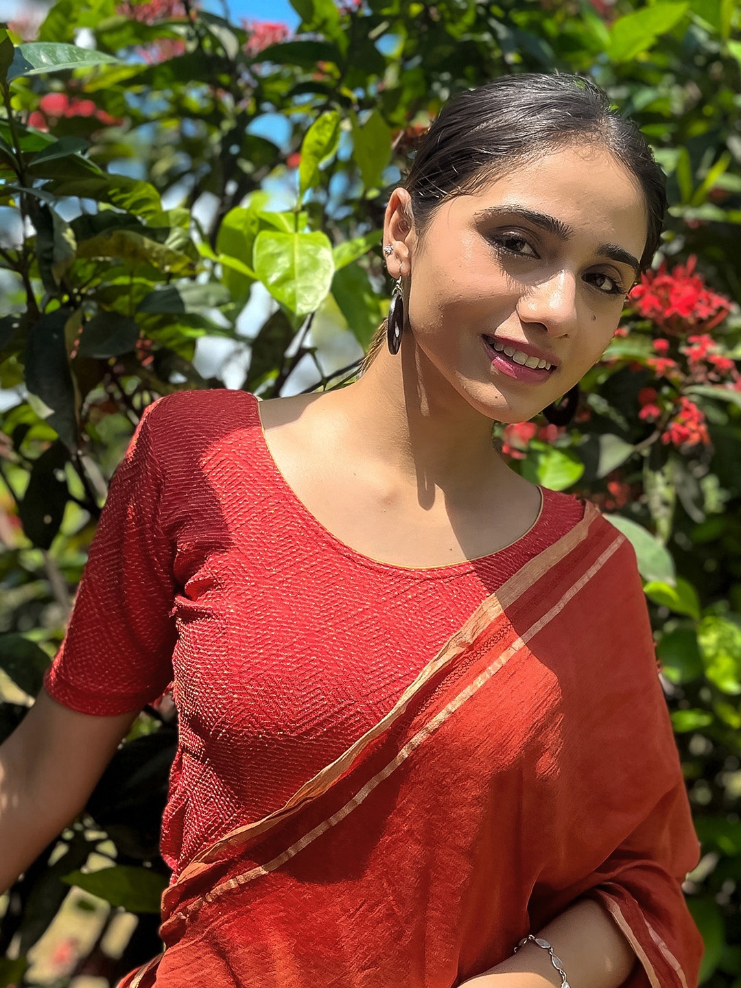 

Bindigasm's Advi Zari Stretchable Saree Blouse, Red