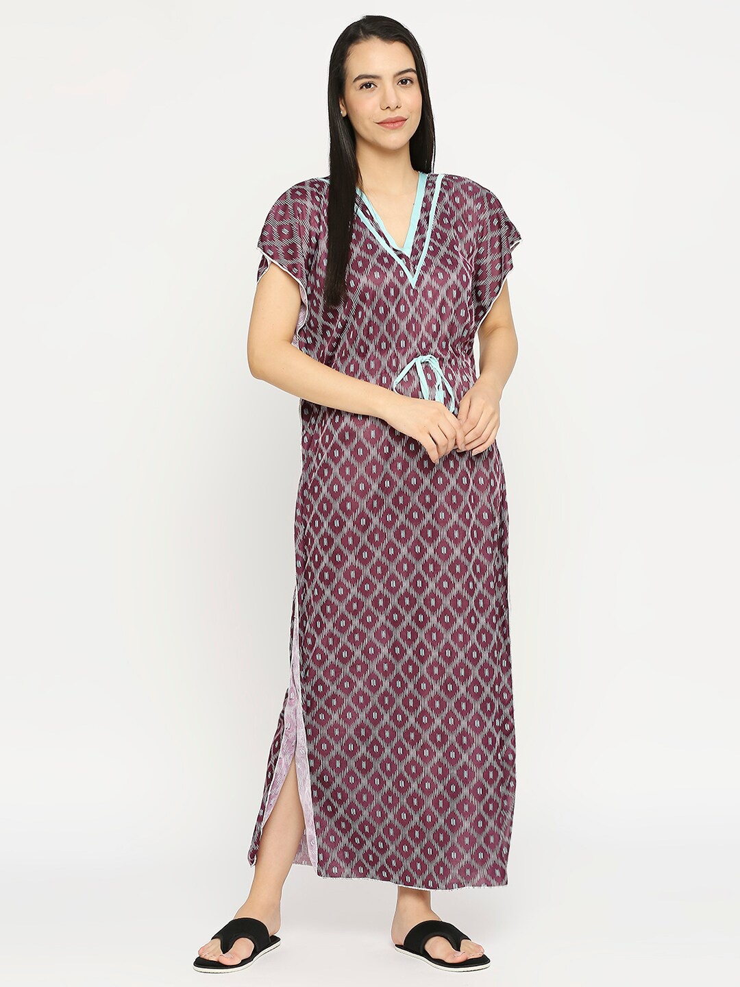 

Pretty Awesome Geometric Printed Kaftan Maxi Nightdress, Maroon