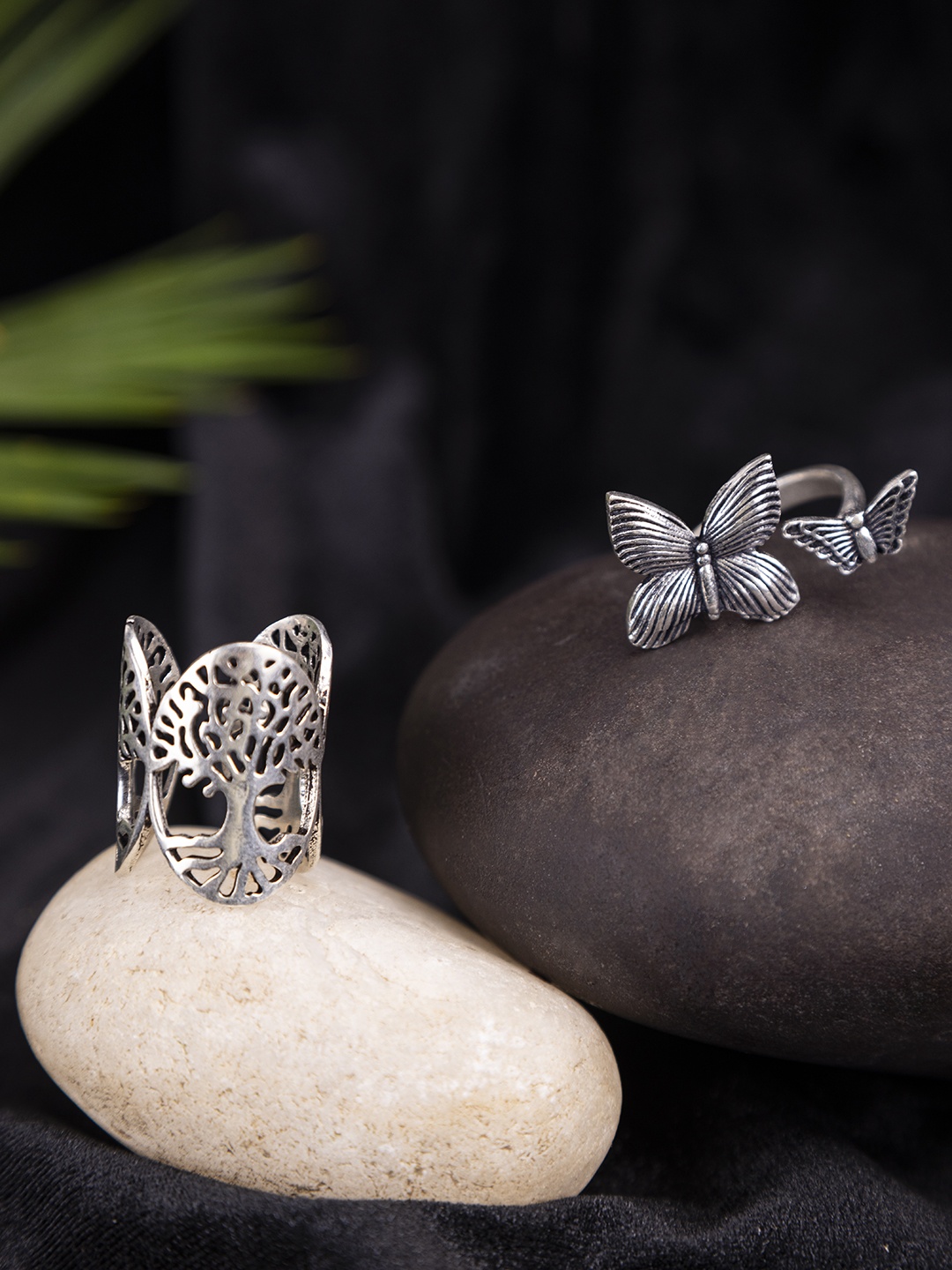 

Studio One Love Set Of 2 Brass-Plated Ring, Silver