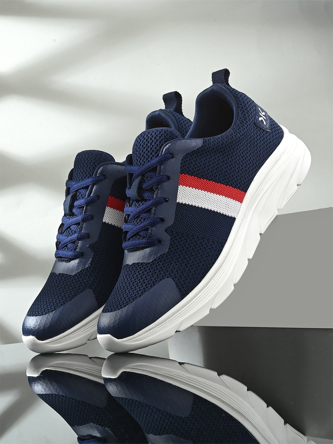 

Killer Men Air Technology Non-Marking Running Shoes, Blue
