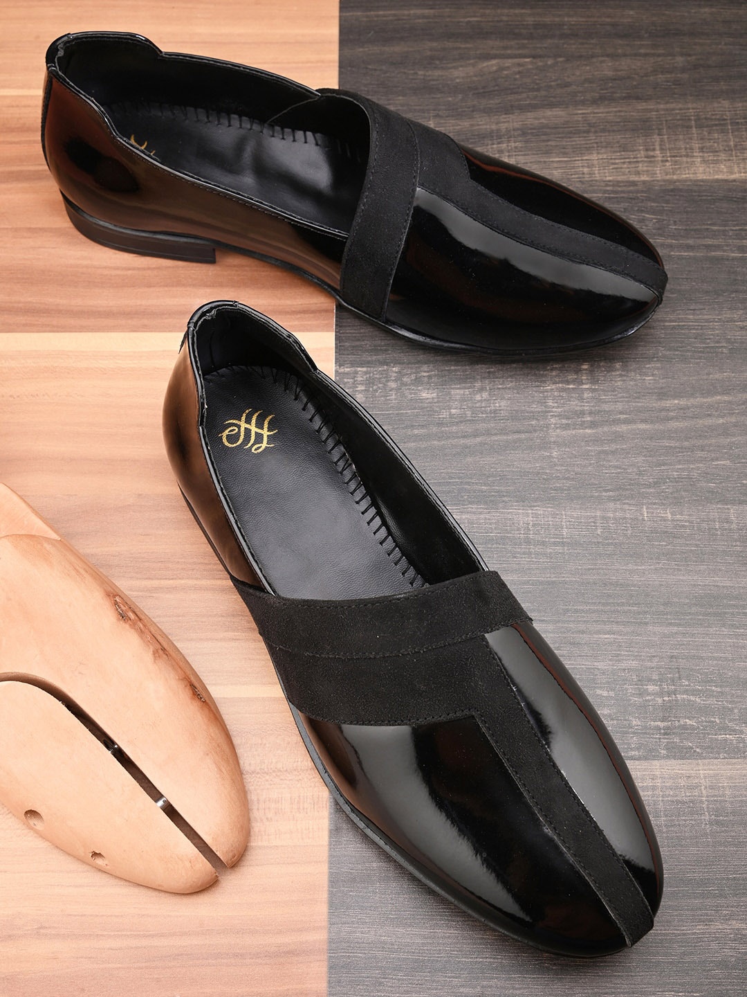 

House of Pataudi Men Leather Slip On Loafers, Black