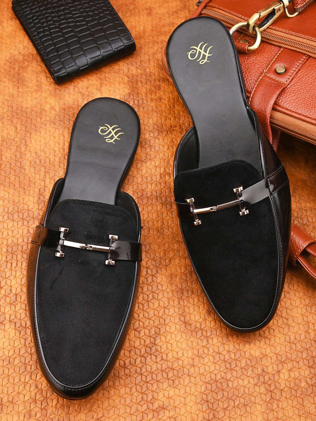 

House of Pataudi Men Casual Slip On Mules, Black