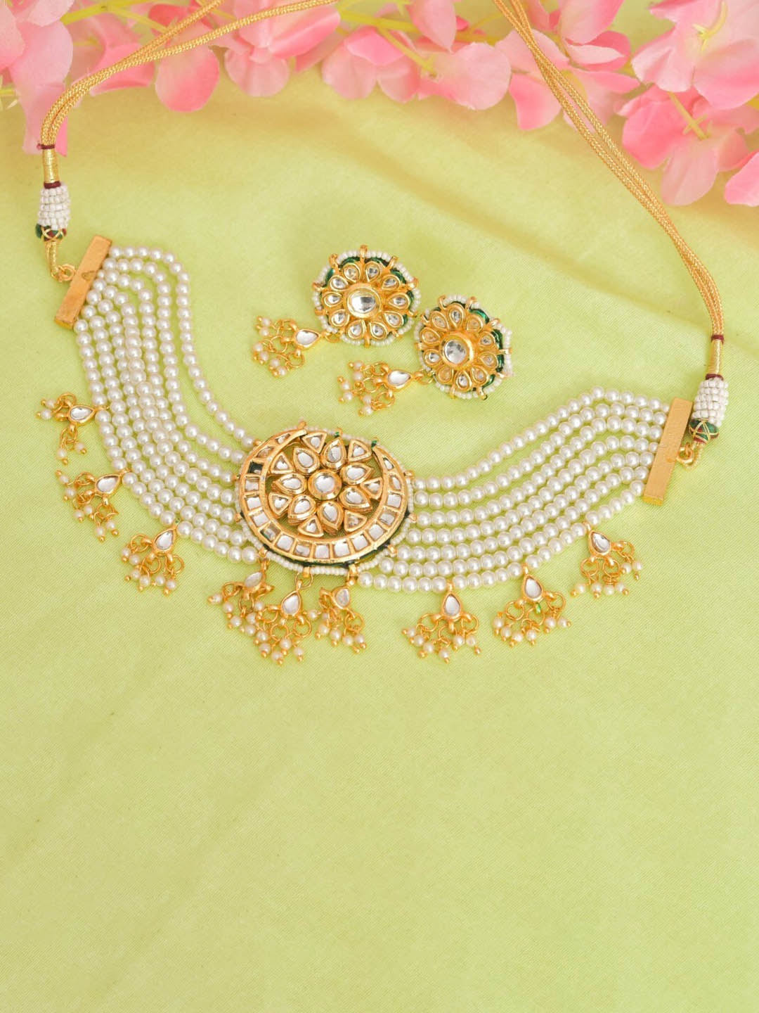 

ROHINIKA Kundan-Studded & Artificial Beaded Choker Jewellery Set, Gold