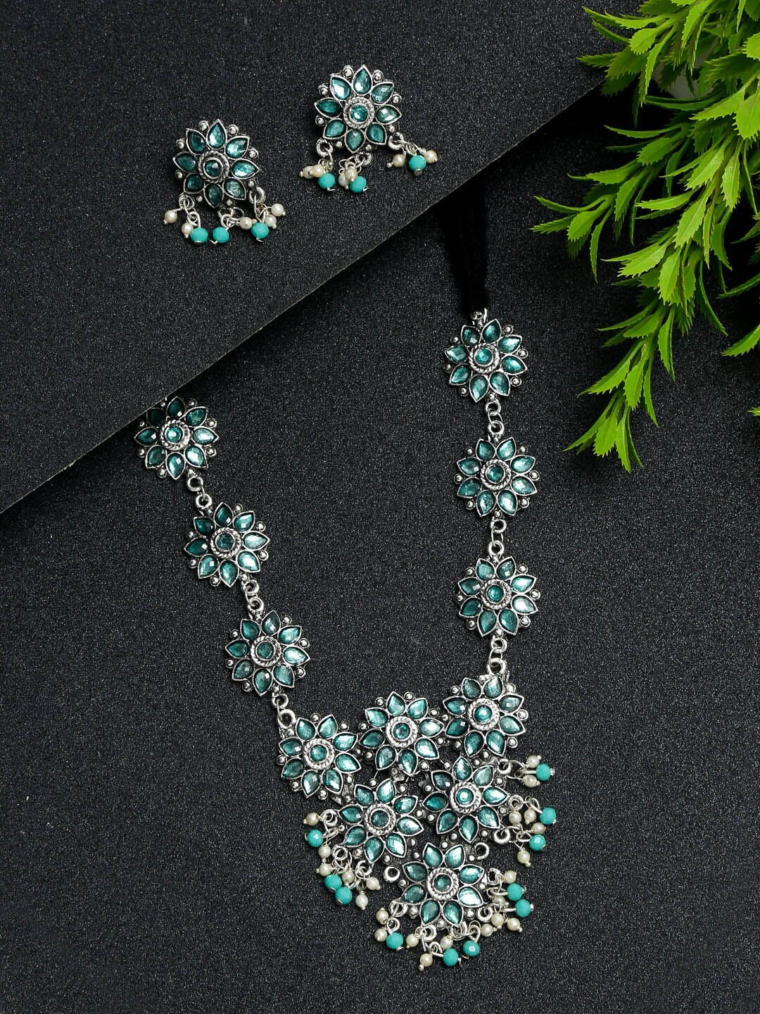 

Sangria Silver-Toned & Blue Silver-Plated Stone-Studded & Beaded Jewellery Set