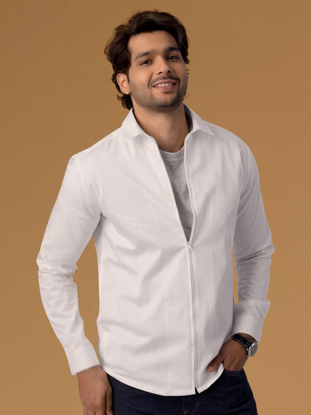 

KINGDOM OF WHITE Unwinder Cutaway Collar Long Sleeves Cotton Casual Shirt