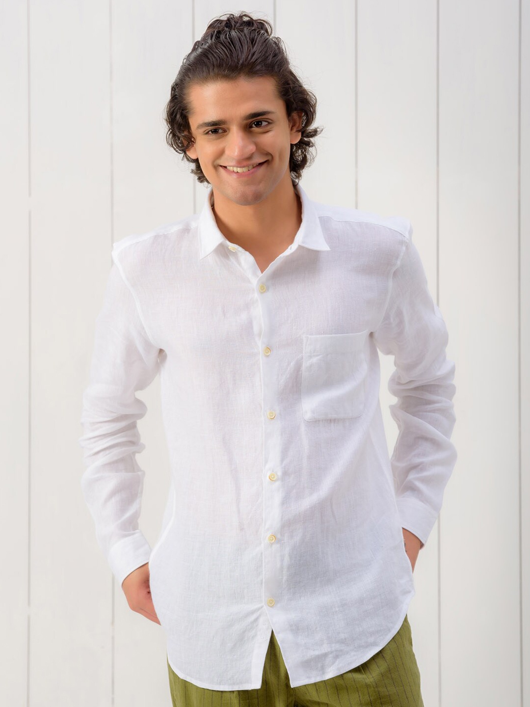 

KINGDOM OF WHITE Spread Collar Pure Linen Casual Shirt