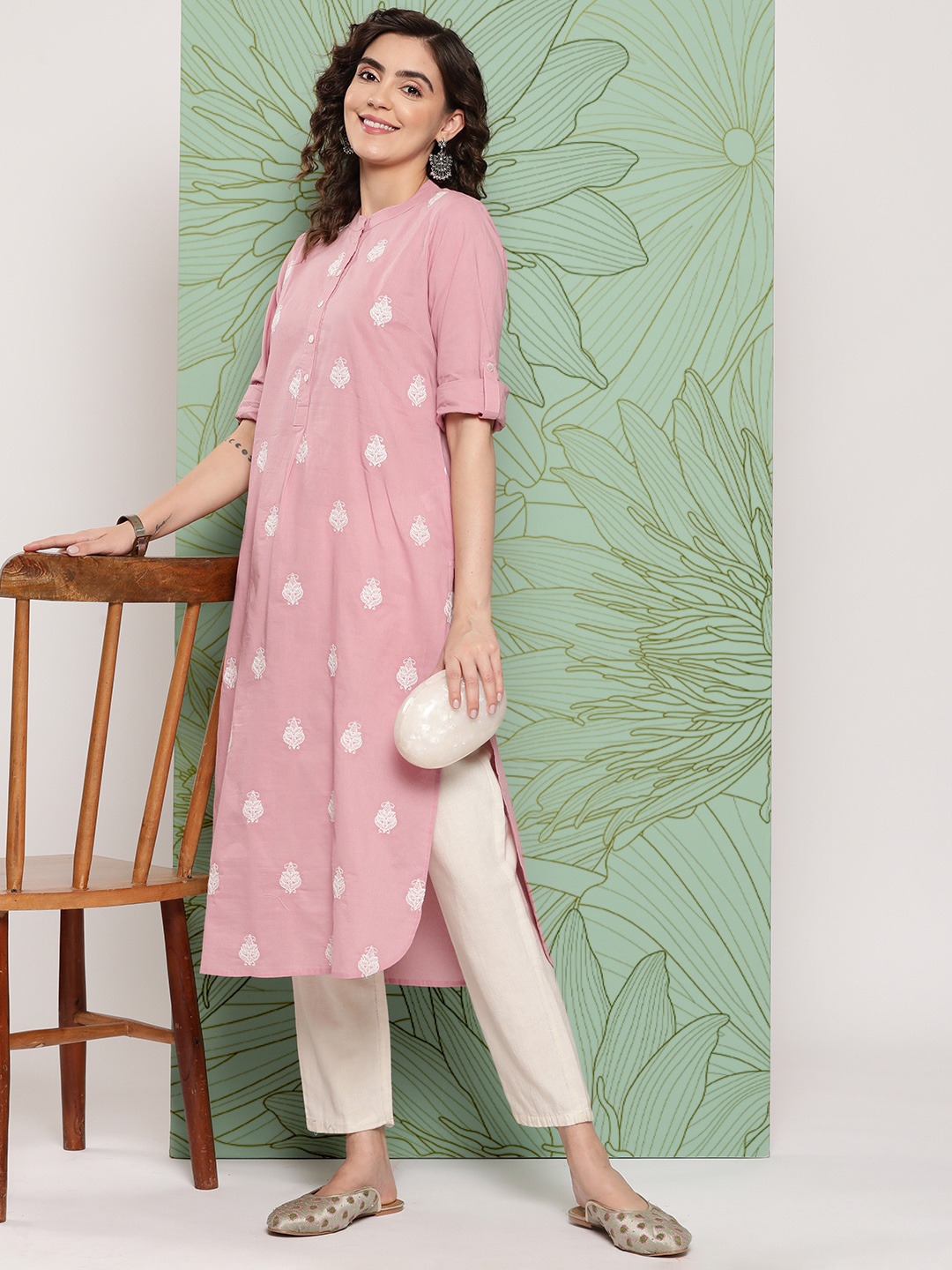 

Juniper Women Ethnic Motifs Embroidered Cotton Kurta, Pink