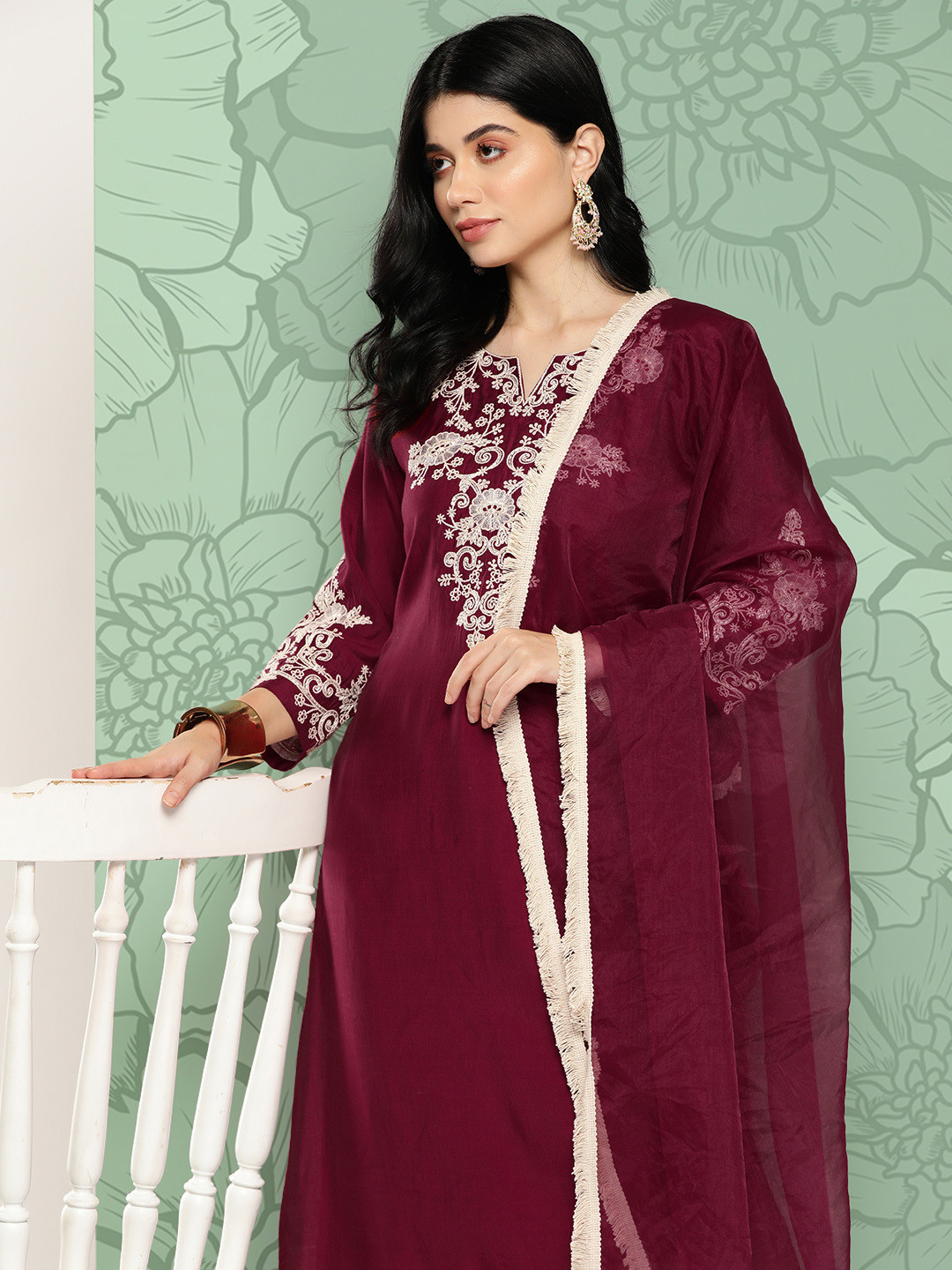 

Varanga Women Floral Yoke Design Regular Thread Work Kurta with Trousers & With Dupatta, Maroon