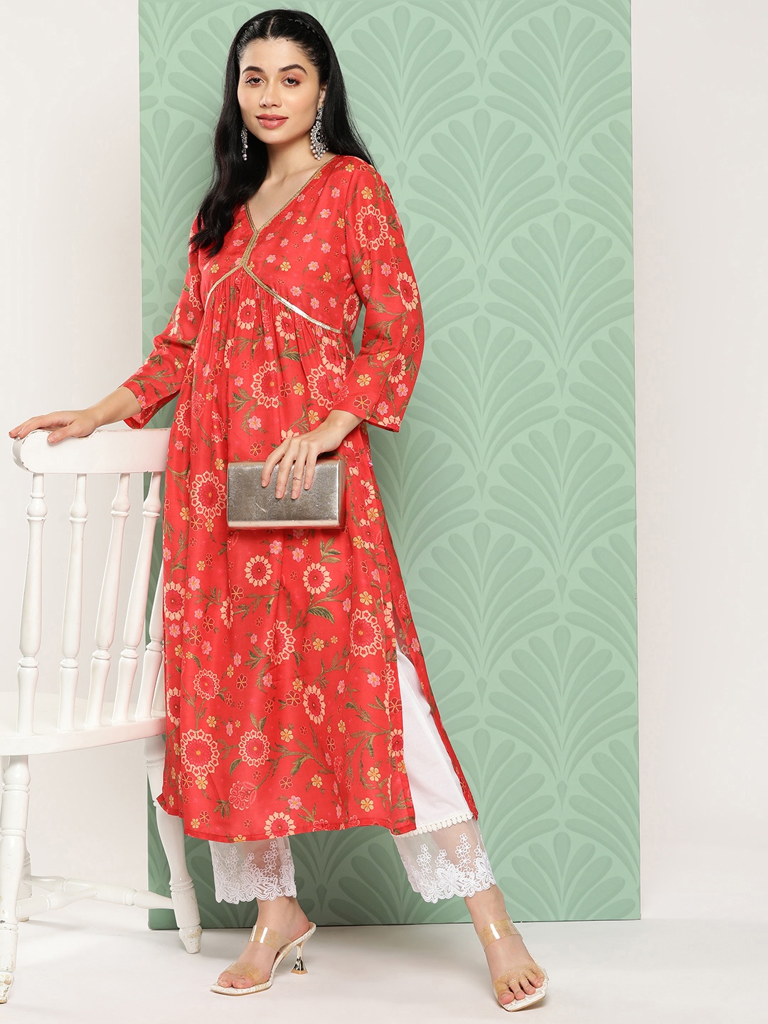 

Varanga Women Floral Printed Cotton Gotta Patti Kurta, Red