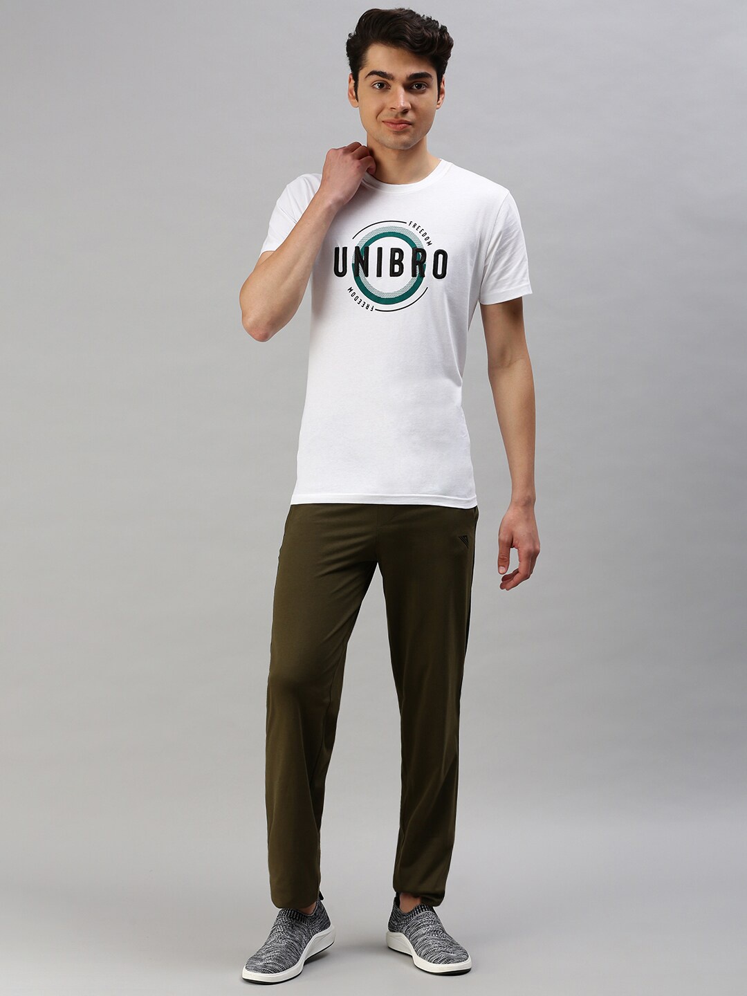 

Unibro Round Neck Printed Comfort Pure Cotton T-shirt with Trousers, White