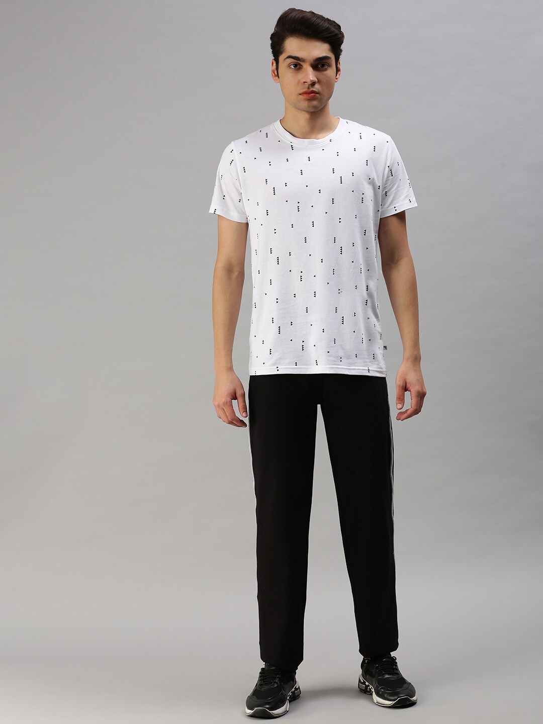 

Unibro Printed Cotton T-shirt with Trousers, White