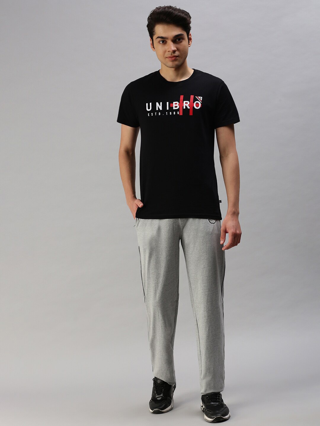 

Unibro Typography Printed Pure Cotton T-shirt With Trousers, Black