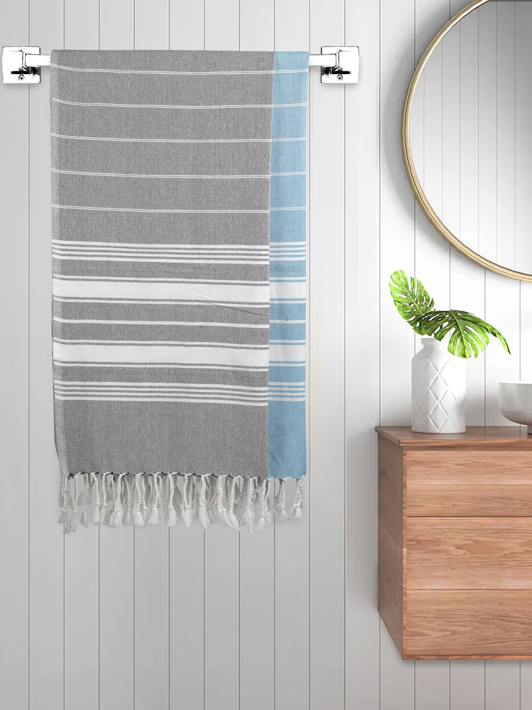 

FABINALIV White & Blue 2 Pieces Striped Cotton 225 GSM Bath Towels