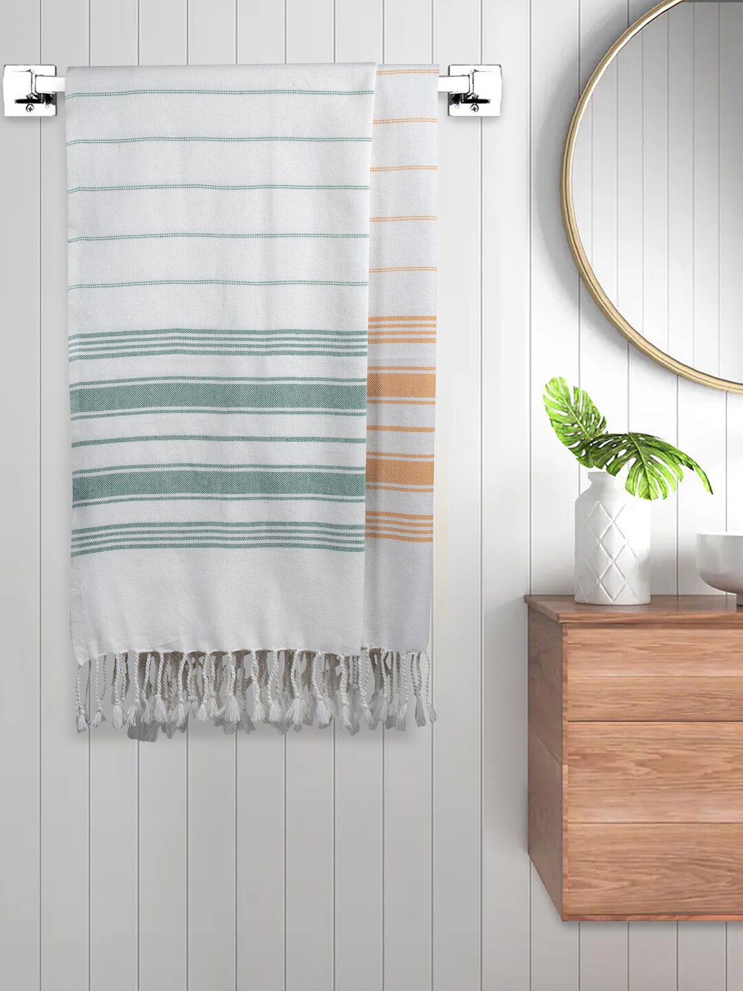 

FABINALIV 2Pcs White & Orange Striped Cotton Bath Towels