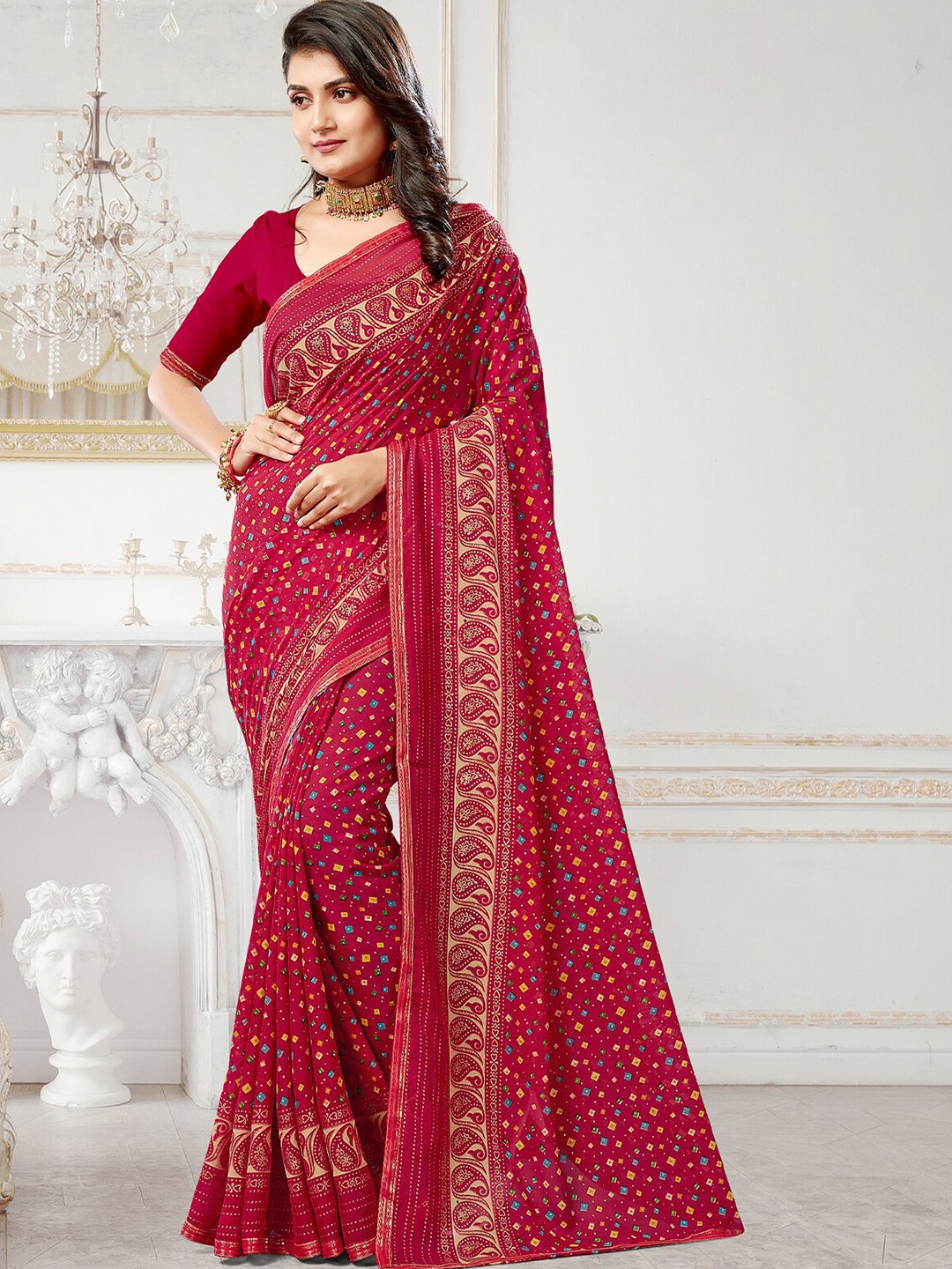 

ODETTE Geometric Printed Saree, Maroon