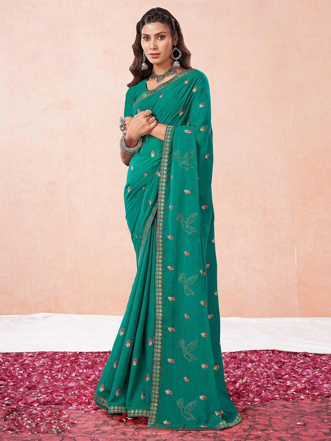 

ODETTE Floral Embroidered Poly Georgette Saree, Green
