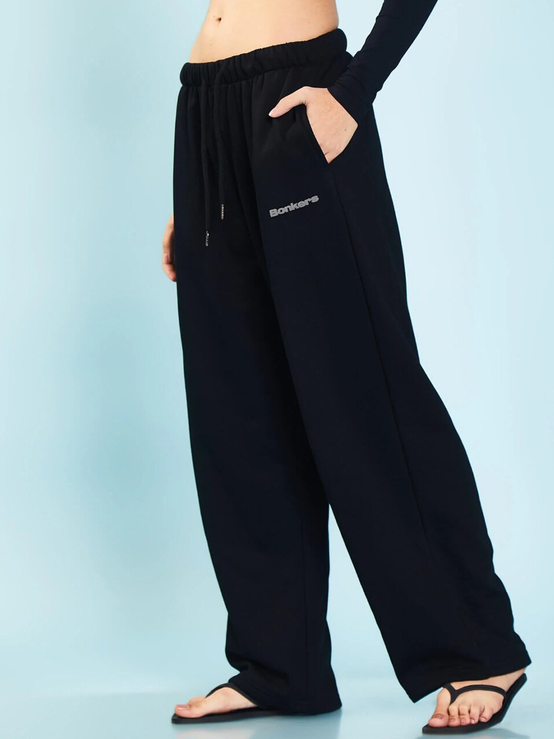 

Bonkers Corner Women Black Mid-Rise Loose Fit Track Pants