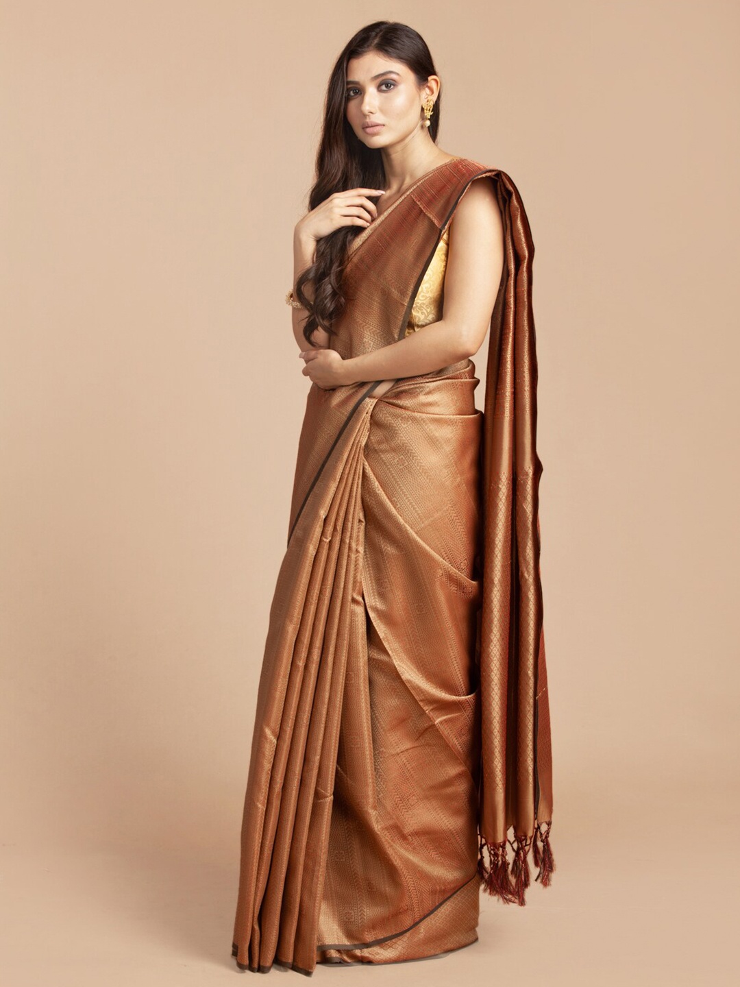 

HOUSE OF BEGUM Ethnic Motif Woven Design Zari Banarasi Saree, Beige