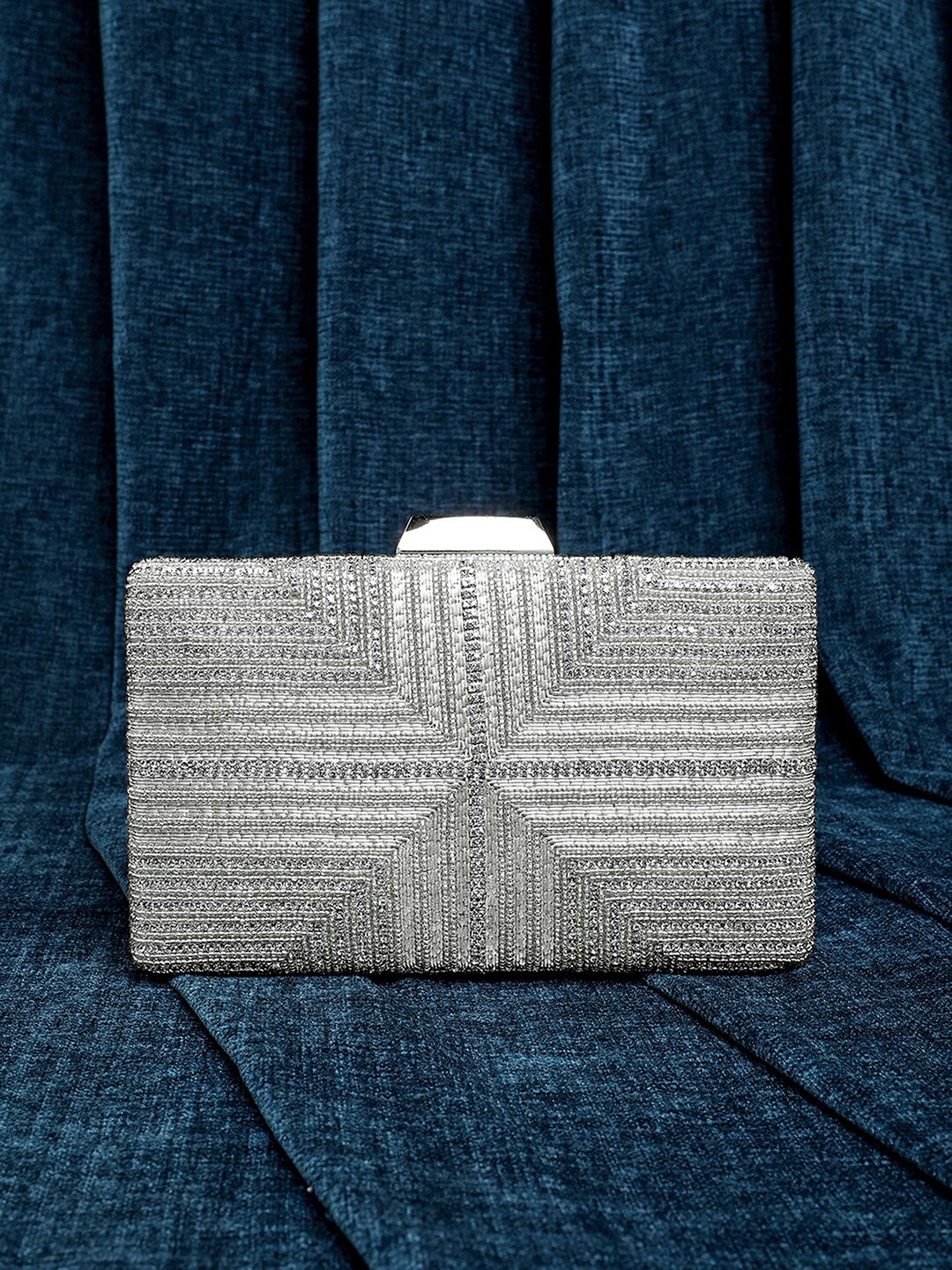 

Peora Embellished Box Clutch, Silver