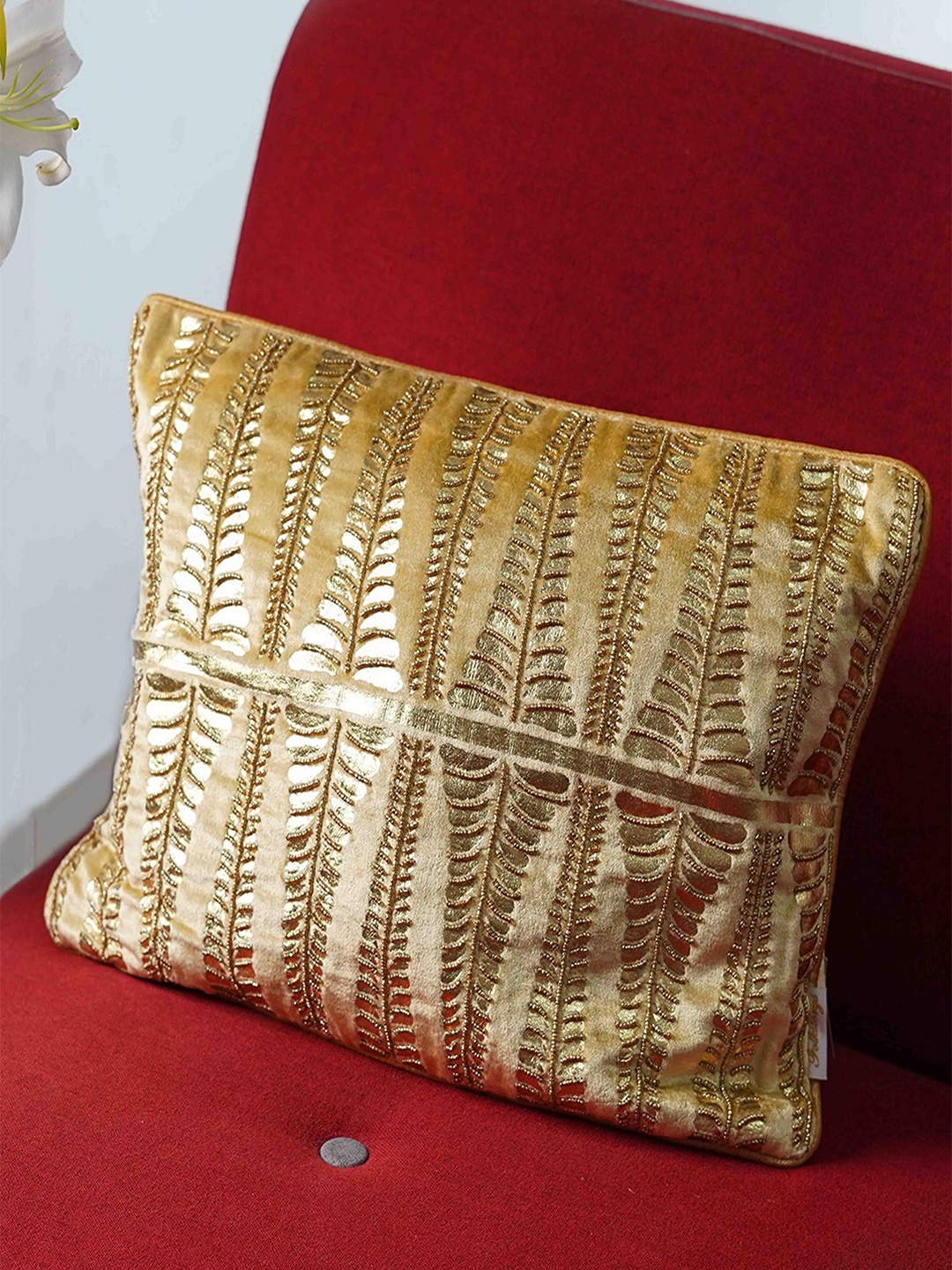 

Folkstorys Ornate Fern Gold-Toned Embroidered Velvet Square Cushion Cover