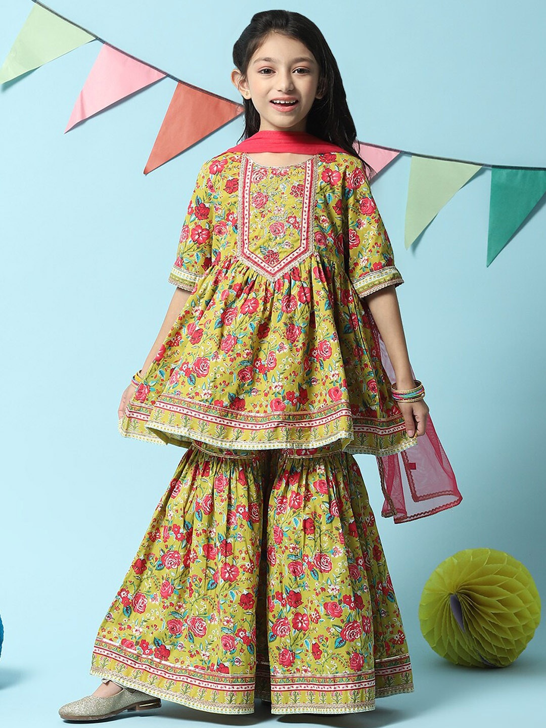 

Biba Girls Floral Printed Regular Kurta with Sharara & Dupatta, Lime green