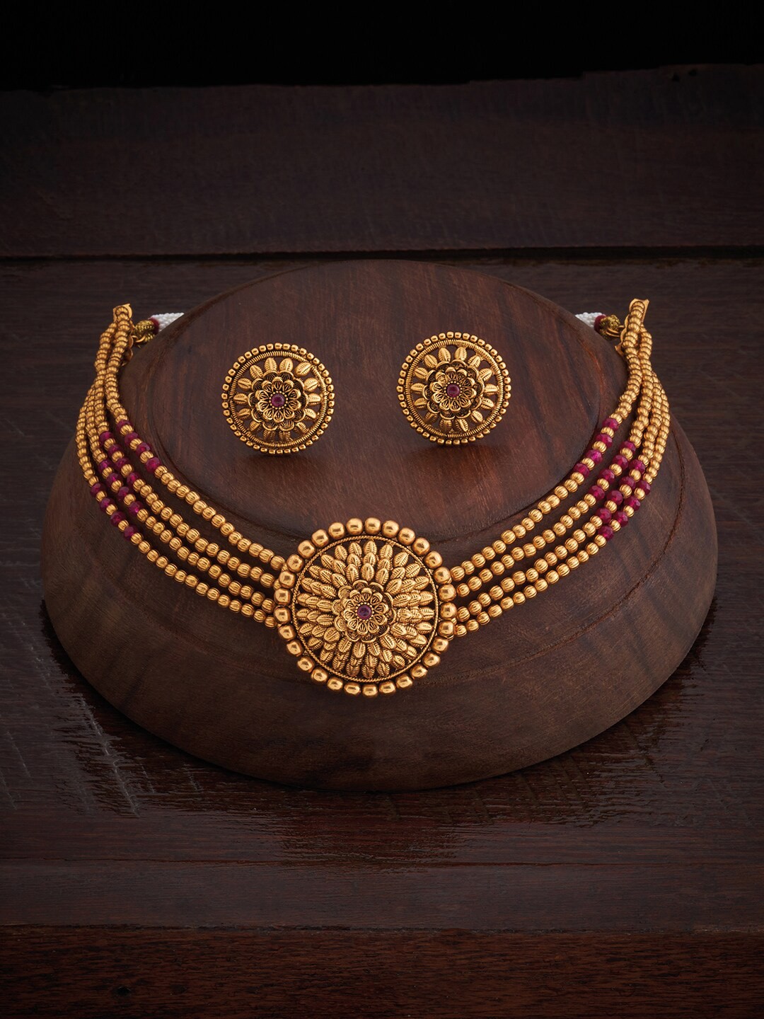 

Kushal's Fashion Jewellery Gold-Plated Stone-Studded & Beaded Jewellery Set