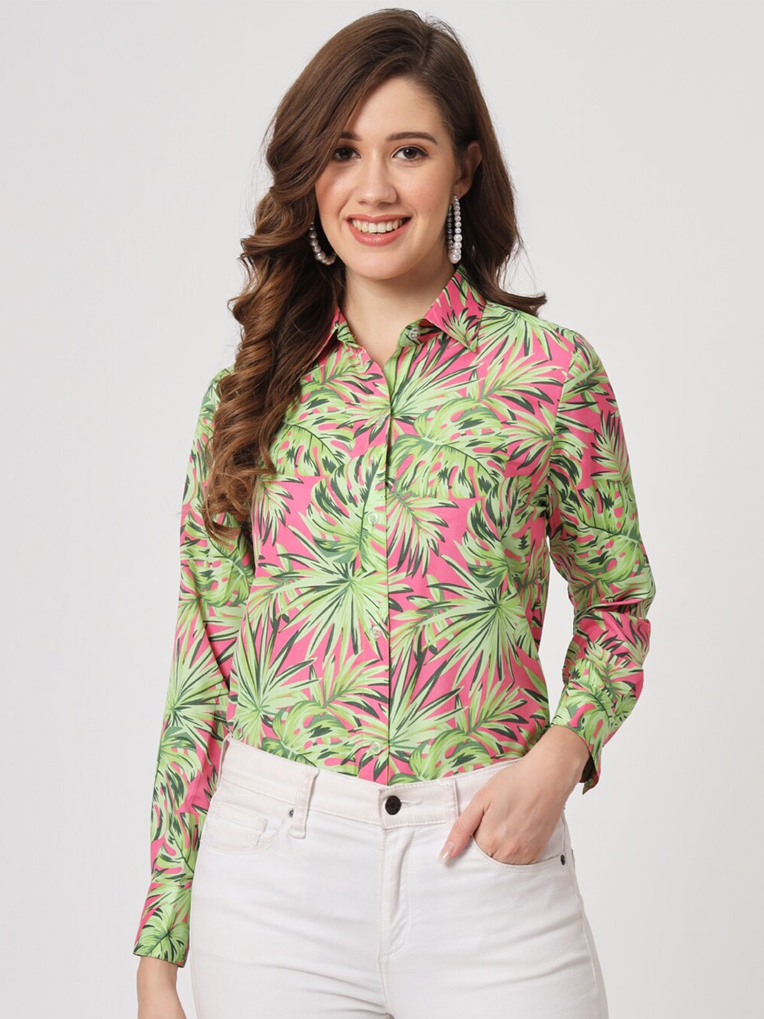 

CUFFS N LASHES Tropical Printed Casual Shirt, Green