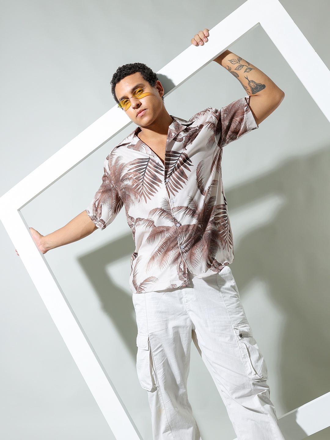 

UNRL Relaxed Tropical Printed Casual Shirt, Off white