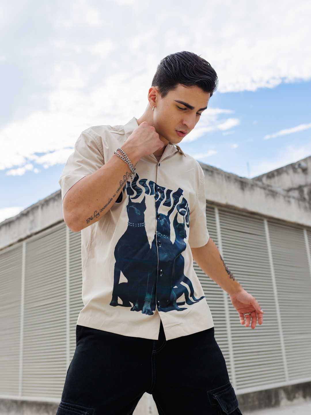 

UNRL Pure Cotton Graphic Printed Cuban Collar Relaxed Fit Casual Shirt, Beige