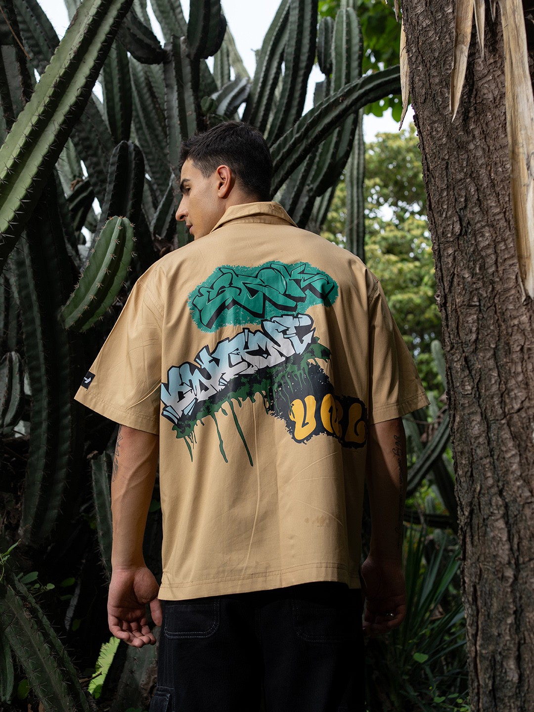 

UNRL Relaxed Graphic Printed Pure Cotton Casual Shirt, Khaki
