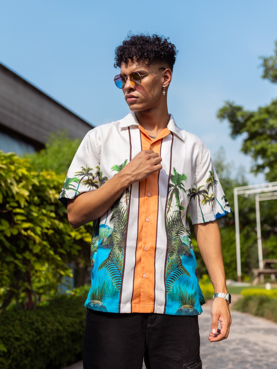 

UNRL Tropical Print Casual Shirt, White