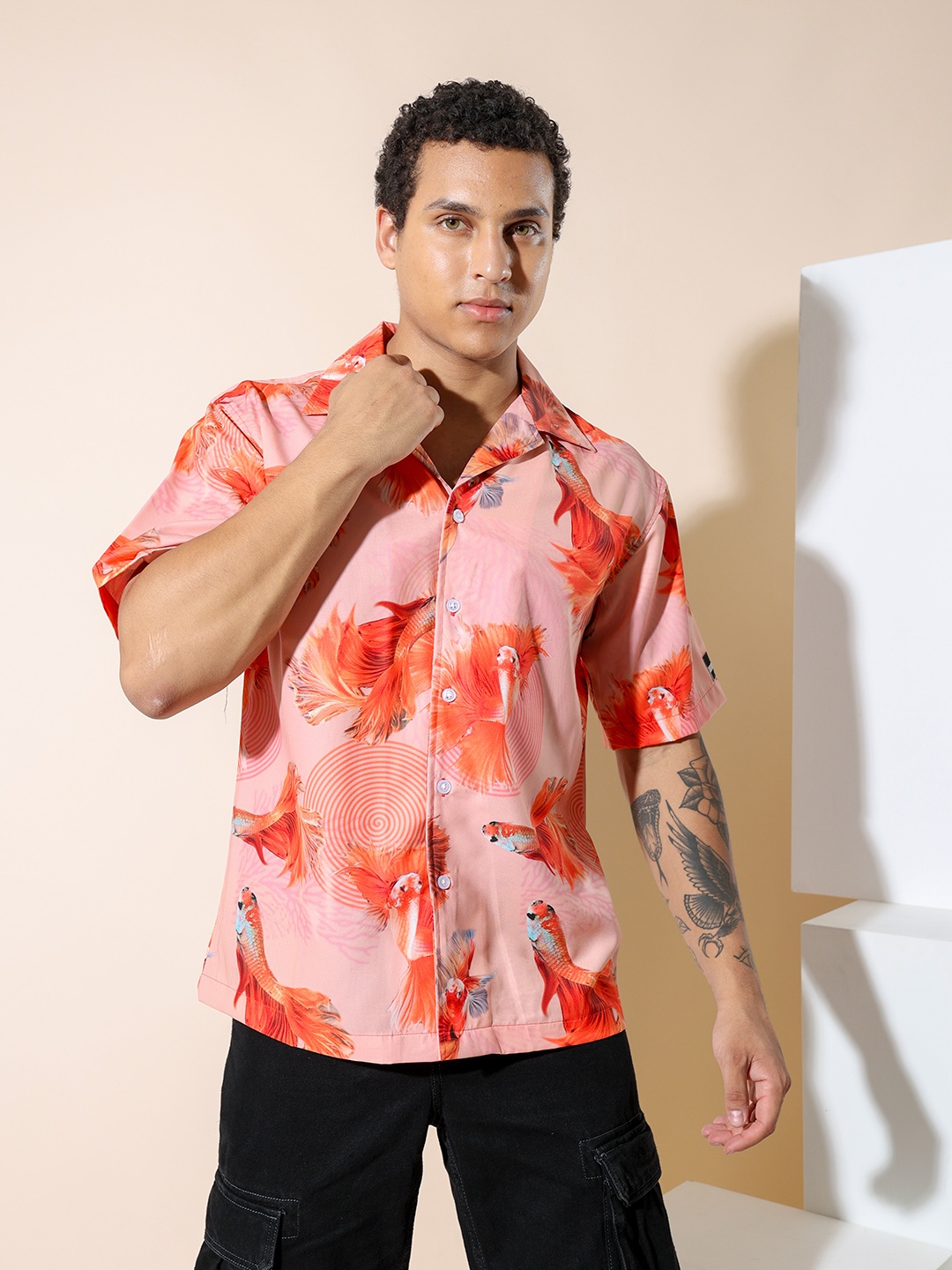 

UNRL Relaxed Fit Graphic Printed Casual Shirt, Peach