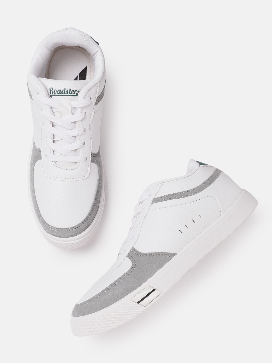 

The Roadster Lifestyle Co. Men Colourblocked Sneakers, White