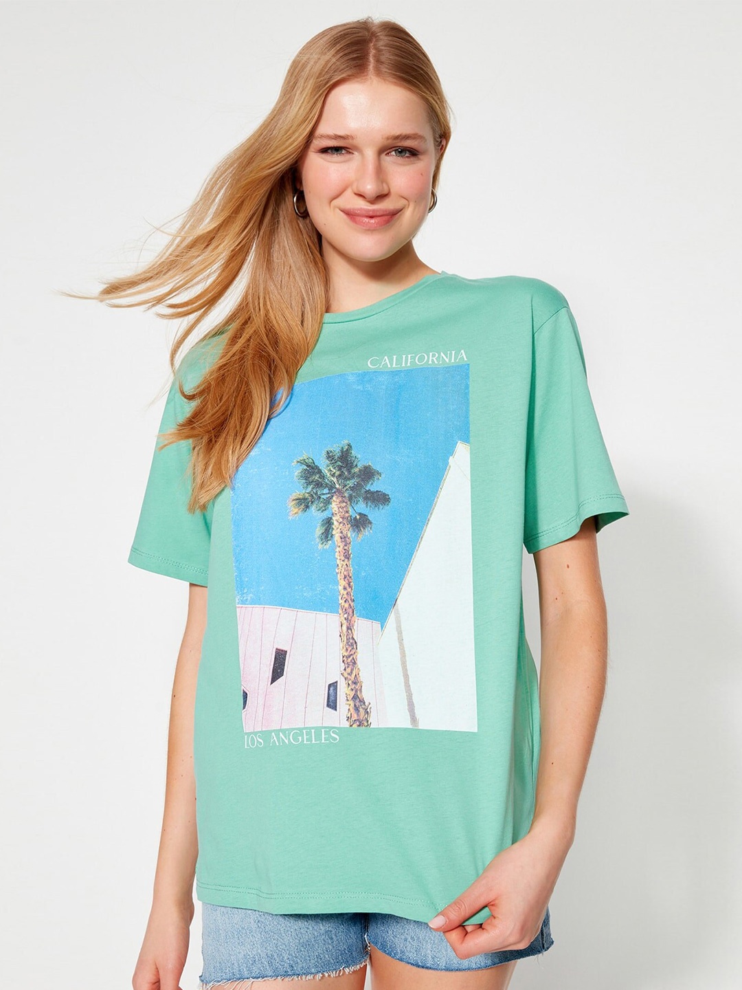 

Trendyol Graphic Printed Drop Shoulder Sleeves Pure Cotton T-shirt, Green