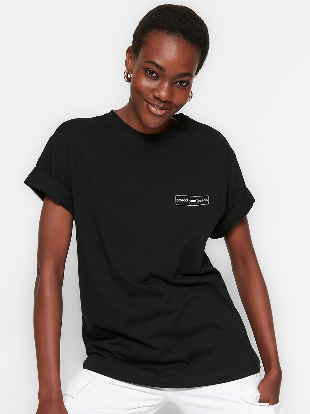 

Trendyol Drop Shoulder Sleeves Pure Cotton T-shirt, Black