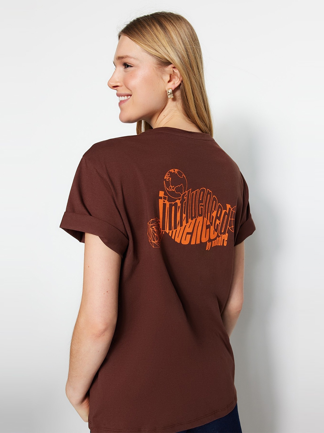 

Trendyol Typography Printed V-Neck T-shirt, Maroon