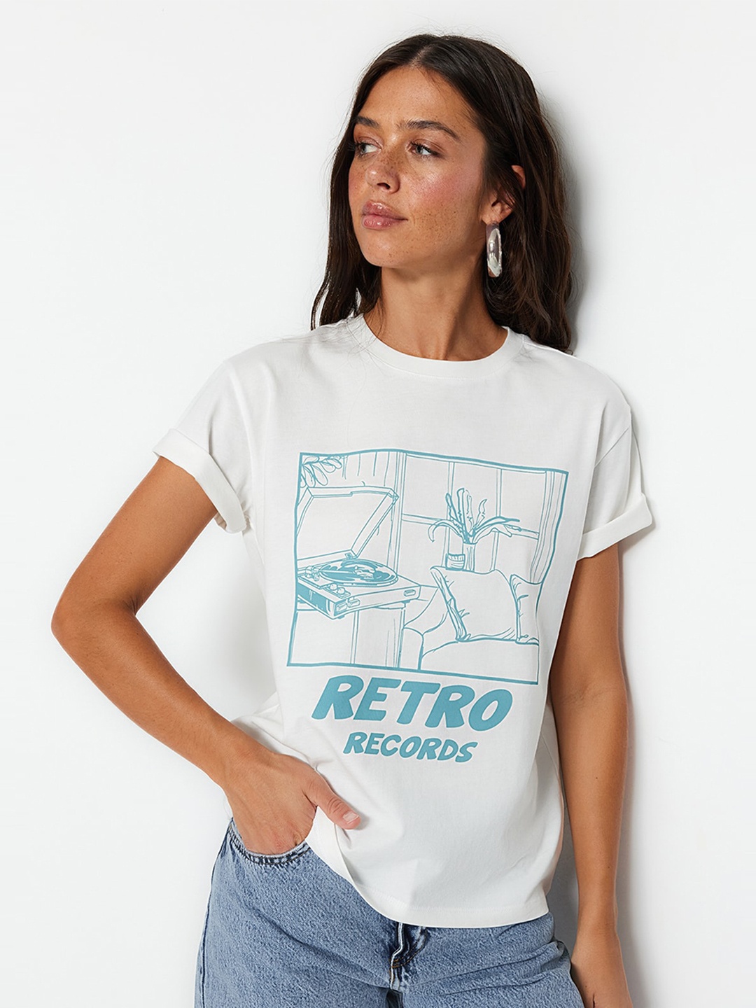 

Trendyol Drop Shoulder Sleeves Printed T-shirt, White