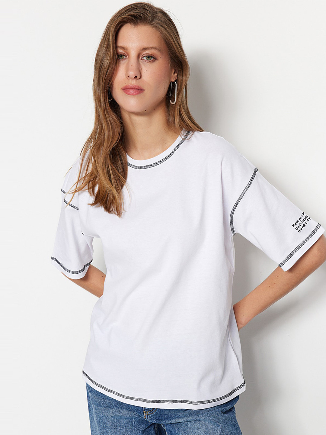 

Trendyol Typography Printed Drop-Shoulder Sleeves Cotton T-shirt, Na