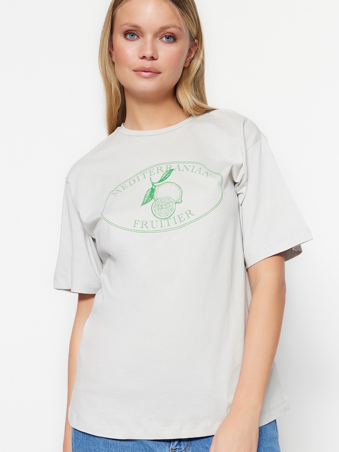 

Trendyol Graphic Printed Drop-Shoulder Sleeves Pure Cotton T-shirt, Grey