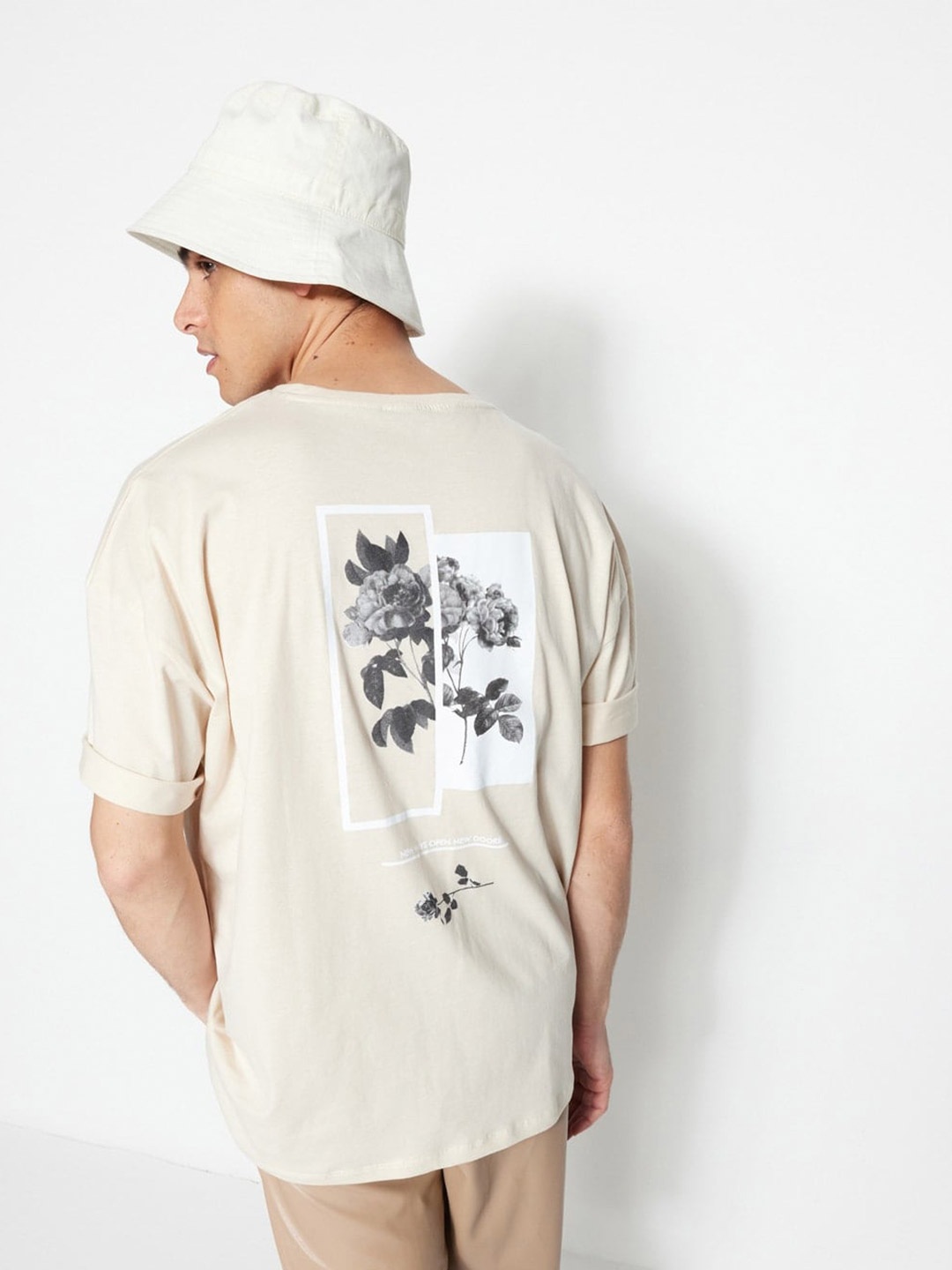 

Trendyol Graphic Printed Pure Cotton T-shirt, Cream