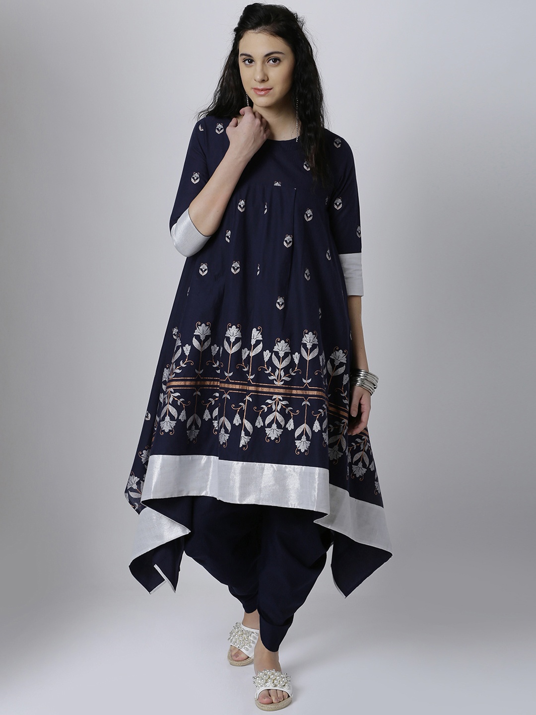 Vishudh Women Navy Blue & Silver-Toned Printed Anarkali Kurta