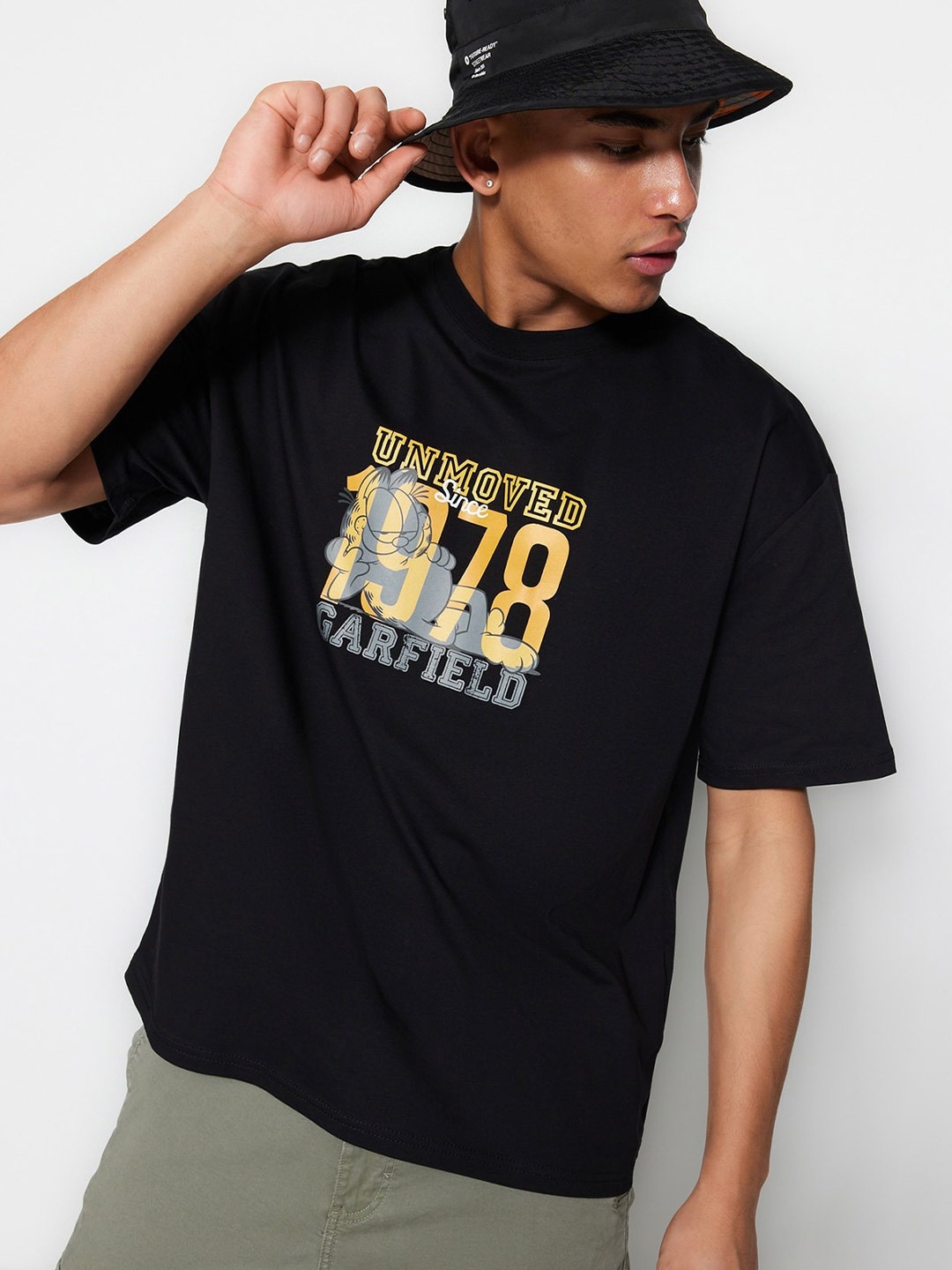 

Trendyol Typography Printed Pure Cotton T-shirt, Black