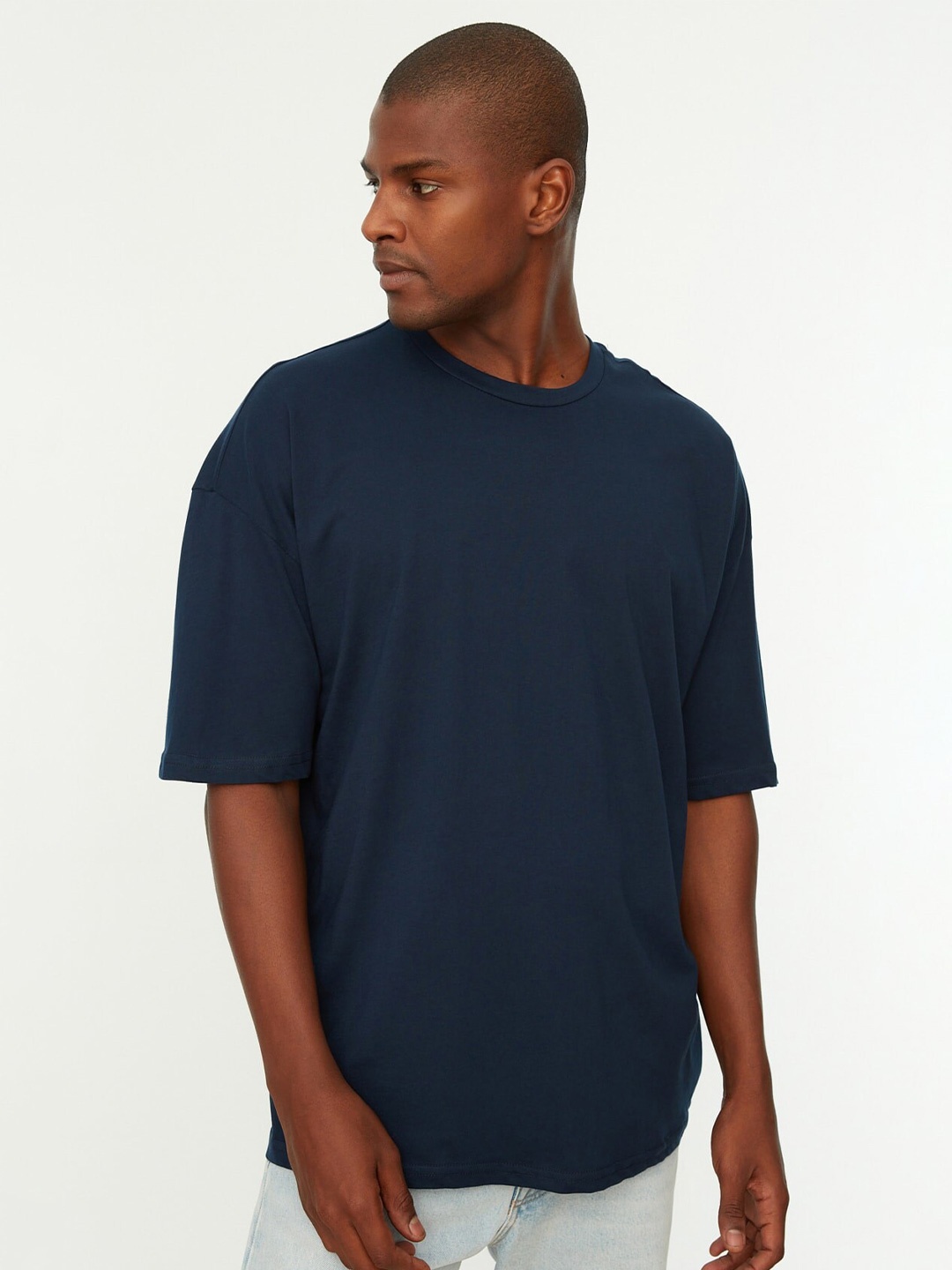 

Trendyol Graphic Printed Drop-Shoulder Sleeves Pure Cotton T-shirt, Navy blue